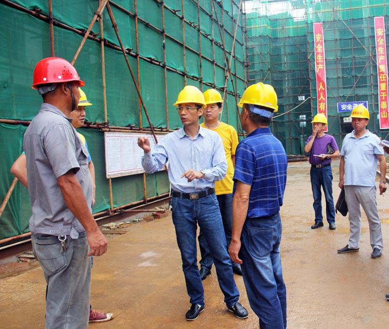 密目式平安立网安装时注重事项是什么?